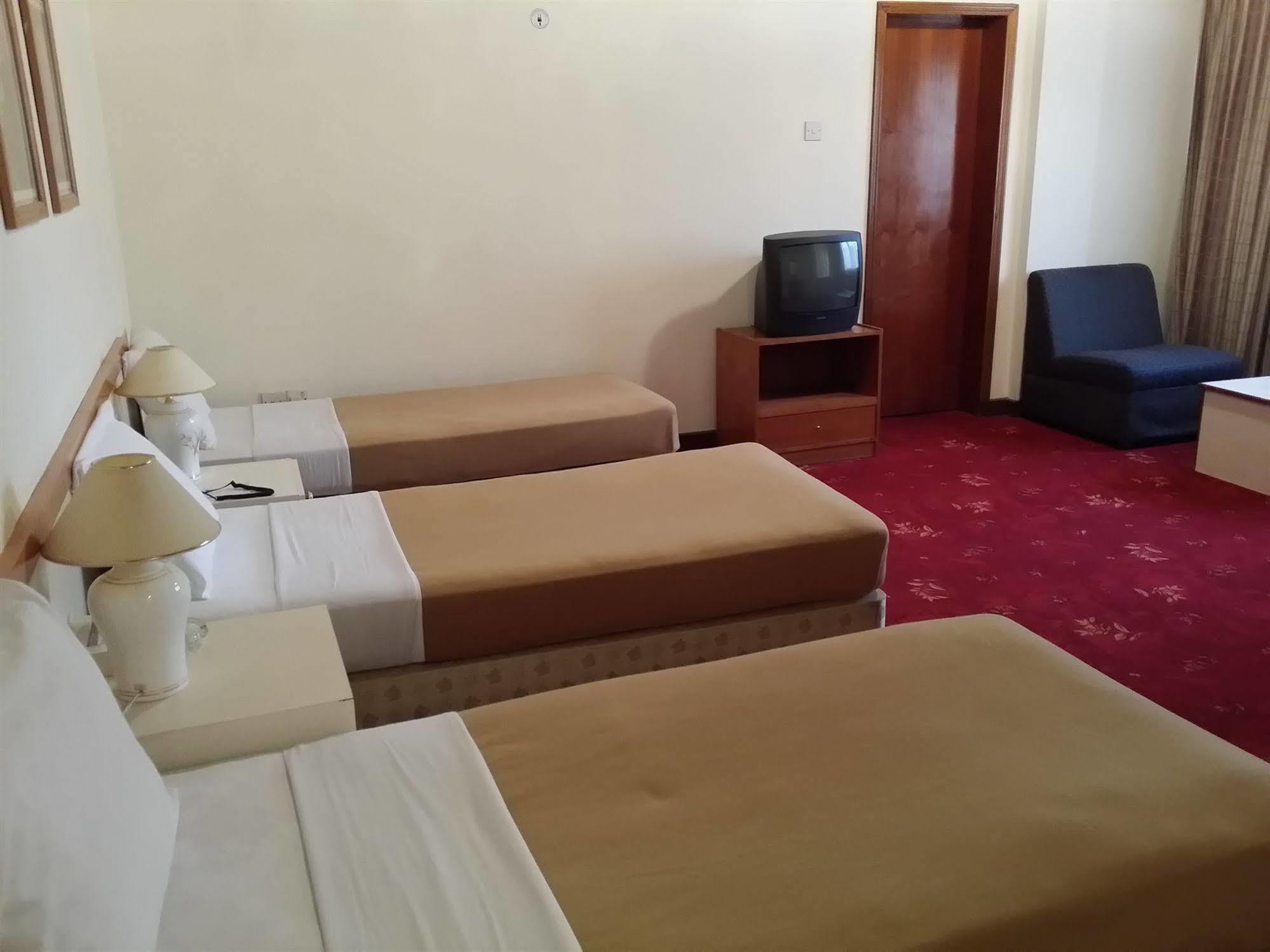 Atlas Hotel Manáma Kültér fotó